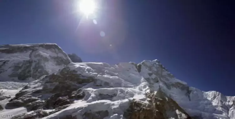  «مش جبل إيفرست».. تعرف على أعلى قمة على الأرض 