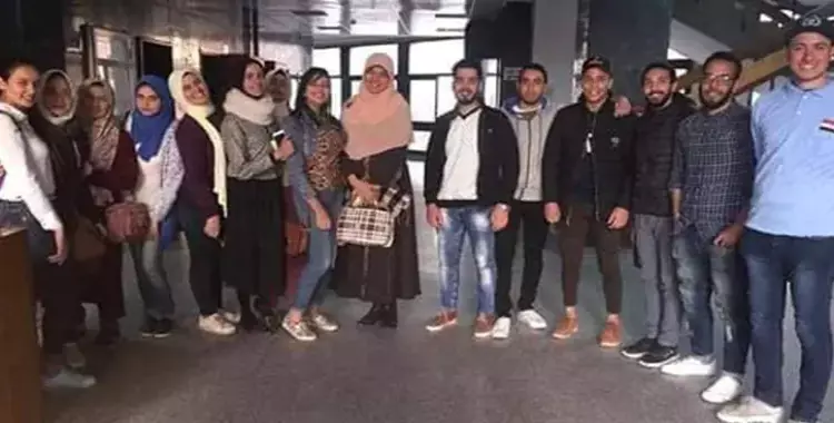  مشروع تخرج لطلاب بإعلام القاهرة يجمع 45 ألف جنيه لصالح الكلية 
