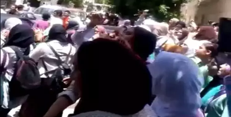  مظاهرات طلاب أولى ثانوي ضد «السيستم» ووزير التعليم: «ارحل يا شوقي» (فيديو) 