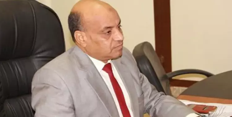  معلومات عن الدكتور عاطف أبو الوفا القائم بعمل رئيس جامعة الوادي الجديد 