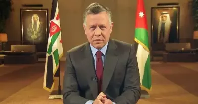 من هي أم ملك الأردن منى الحسين؟ ديانتها.. أحفادها وعمرها؟