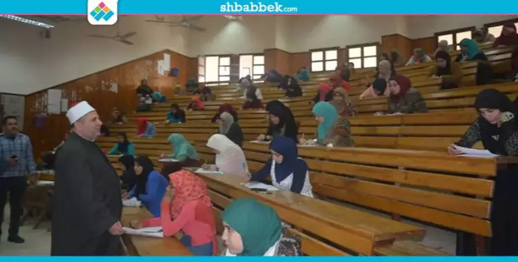  نائب رئيس جامعة الأزهر يطالب بحسن معاملة الطلاب في الامتحانات 