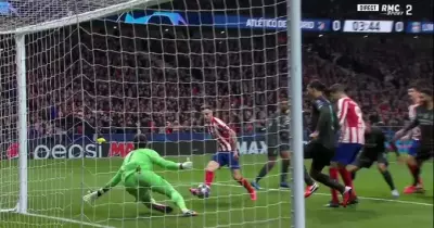 هدف اتليتكو مدريد الأول في مرمى ليفربول (فيديو)