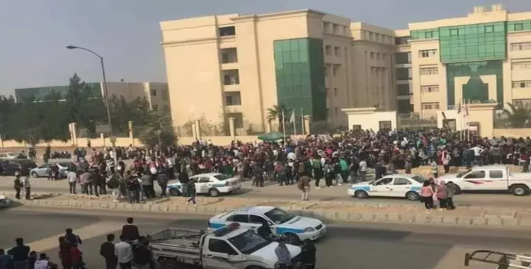  هذه قرارات جامعة النهضة بعد أحداث تظاهر الطلاب 