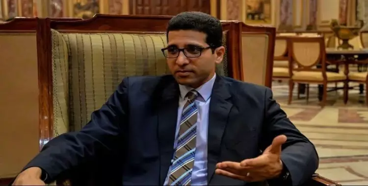  هيثم الحريري في مواجهة البرلمان.. 7 مواقف ضد التيار 