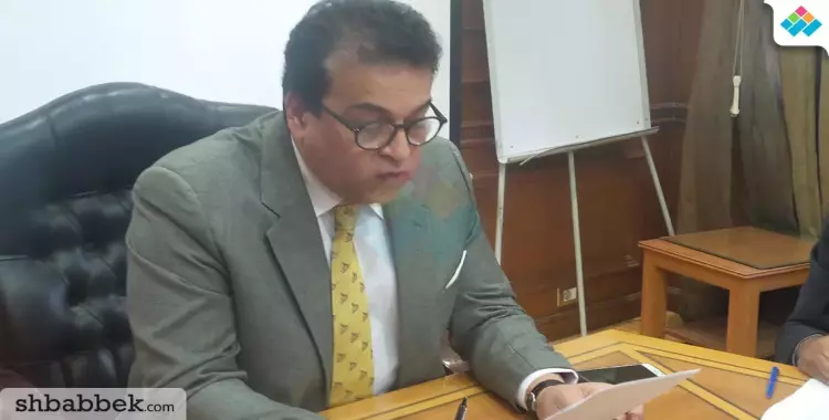  وزير التعليم العالي عن أزمة «النهضة»: سنجتمع بالطلاب والمخالف نطبق عليه القانون 