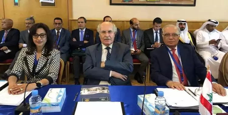  وزير التعليم العالي يستعرض تقريرا حول مشاركة مصر في مؤتمر «الكسو» 
