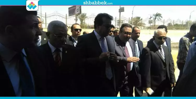  وزير التعليم العالي يفتتح وحدتين ومستشفى بجامعة المنيا (صور) 