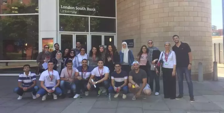  وفد من طلاب الجامعة البريطانية في مصر يسافر للدراسة بـ«لندن ساوث بانك» (صور) 