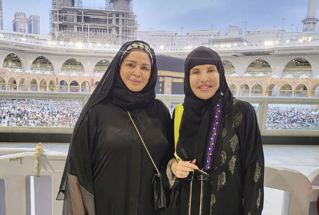  استغاثة إلهام شاهين وهالة سرحان من مطار بغداد 